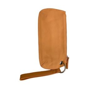 Small wristlet Excellent Condition